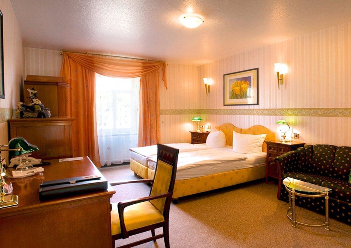 Landhotel Schwarzer Adler Suelzetal Exteriör bild
